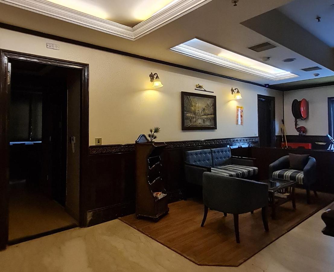 Hotel Diplomat Residency Yeni Delhi Dış mekan fotoğraf