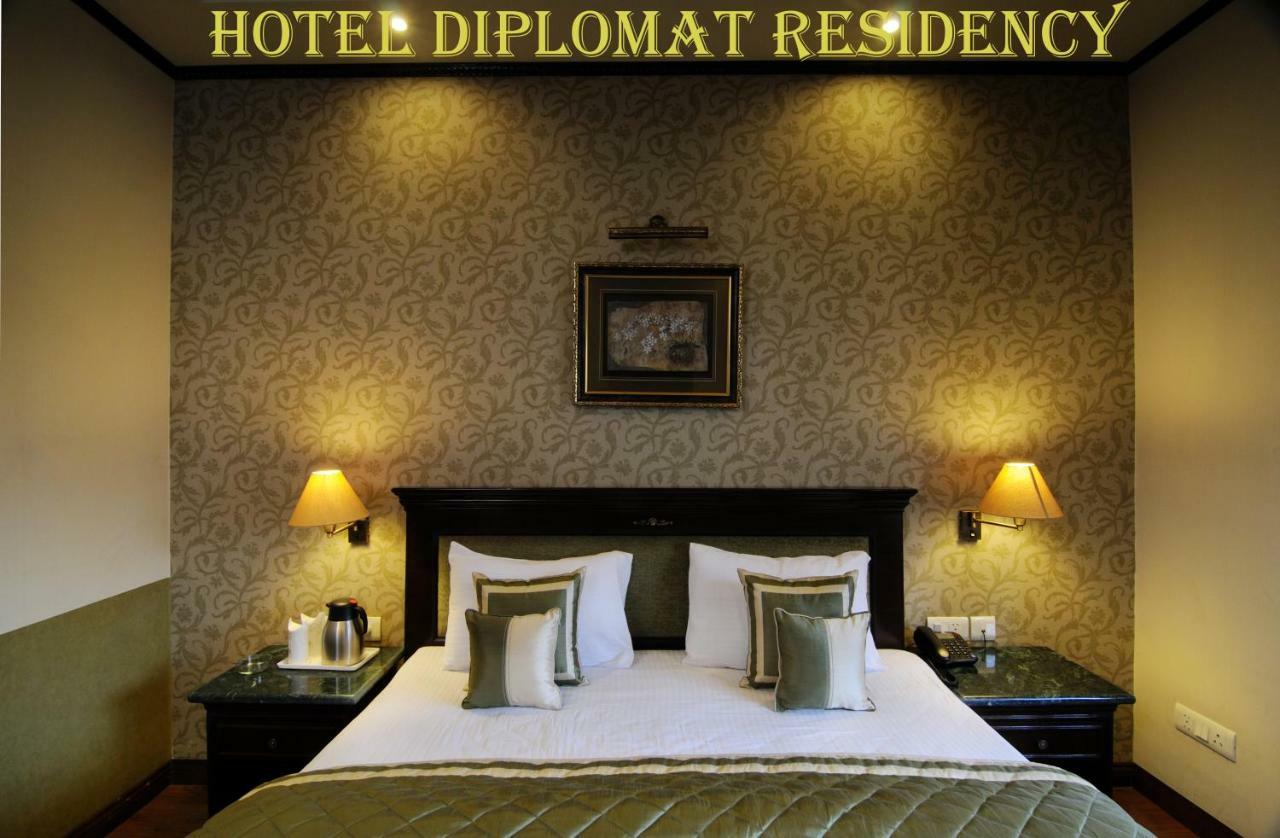 Hotel Diplomat Residency Yeni Delhi Dış mekan fotoğraf